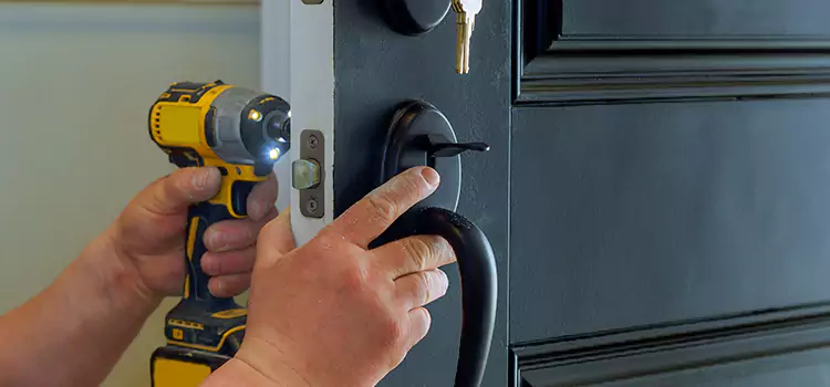 Locksmith Emergency Service Avondale
